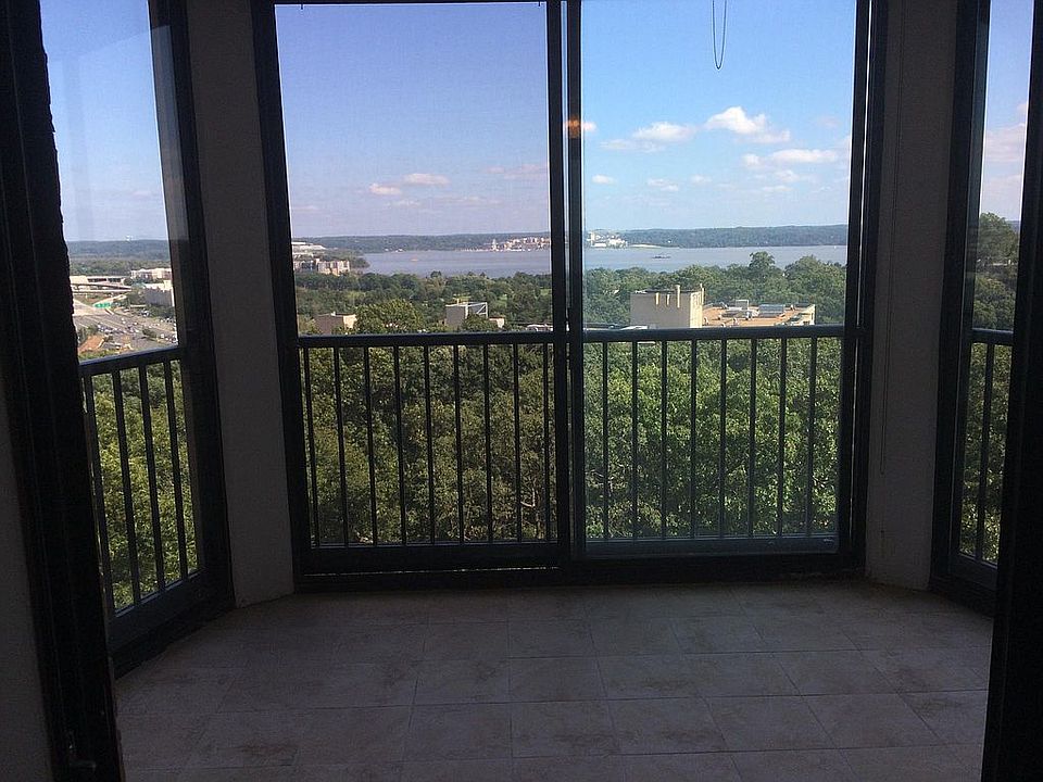 1st image of 5903 Mount Eagle Dr APT 1116