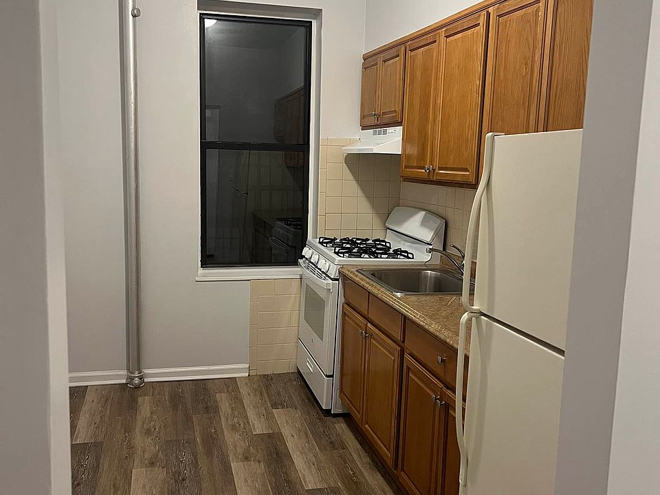 1st image of 1115 63rd St #18