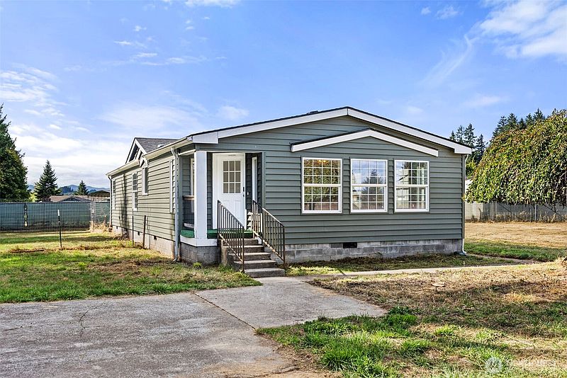 2nd image of 241 Foster Creek Road #B