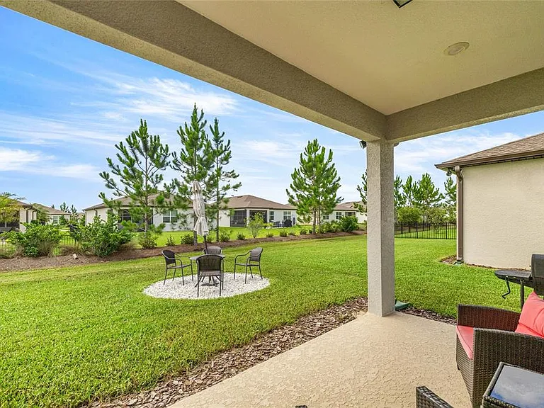 9412 SW 53rd Pl — Photo 24