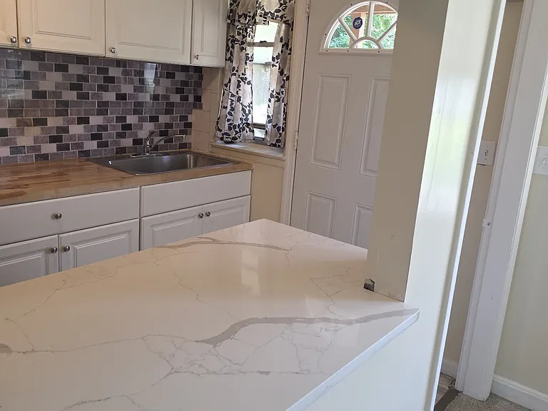 44 Virginia Ave — Photo 25