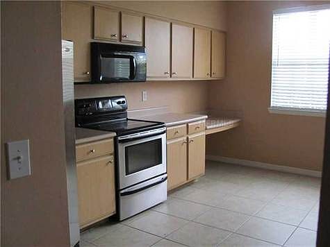 4th image of 10825 Windsor Walk Dr #3104