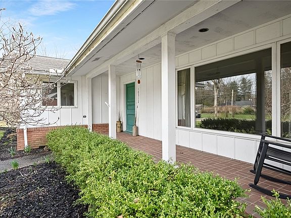 2nd image of 10512 Laurel Ln