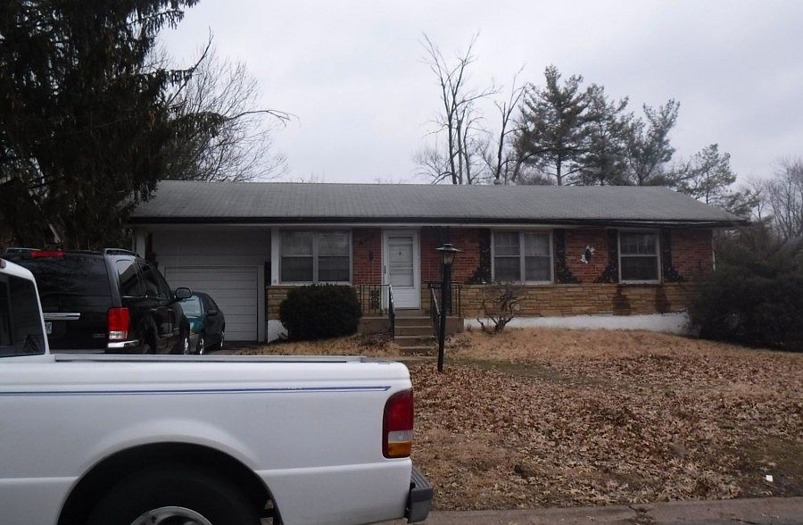 1st image of 9720 Colony Dr