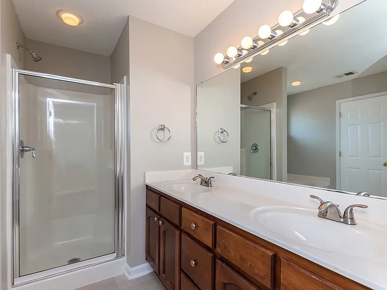 10805 Paul Coleman Dr — Photo 13