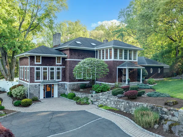 54 West Hill Lane, Stamford, CT 06902