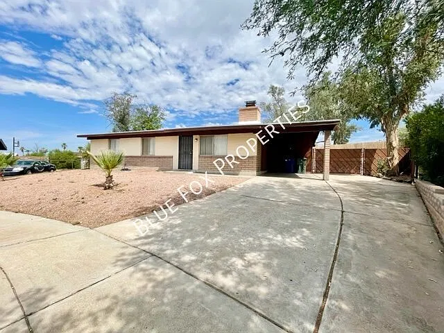 3536 S Burnett Place — Photo 1
