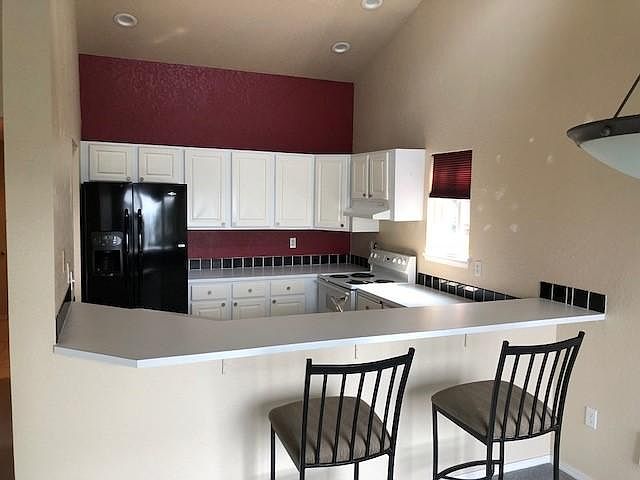 1st image of 12014 98th Ave NE APT 302