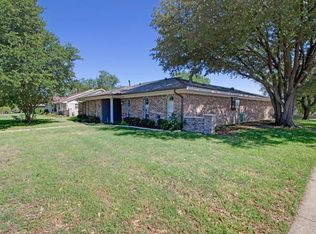 2728 Regal Rd, Plano, TX 75075