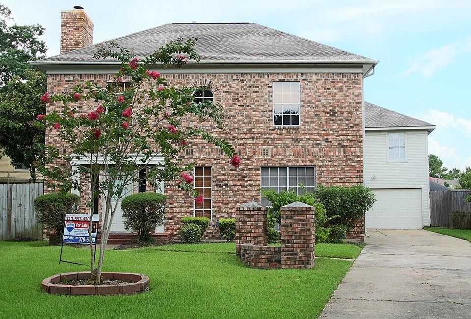 1st image of 6842 Hertford Park Dr
