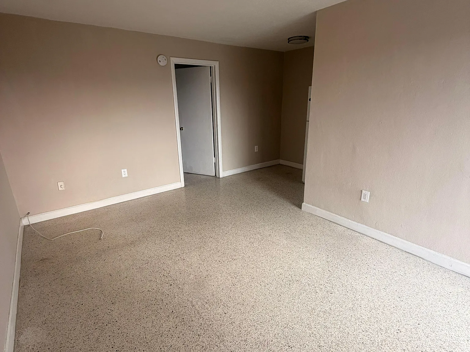 1 bed, $1,600 — Photo 4