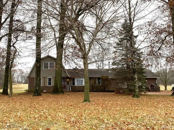3249 S 1100th Rd W, Lyons, IN 47443