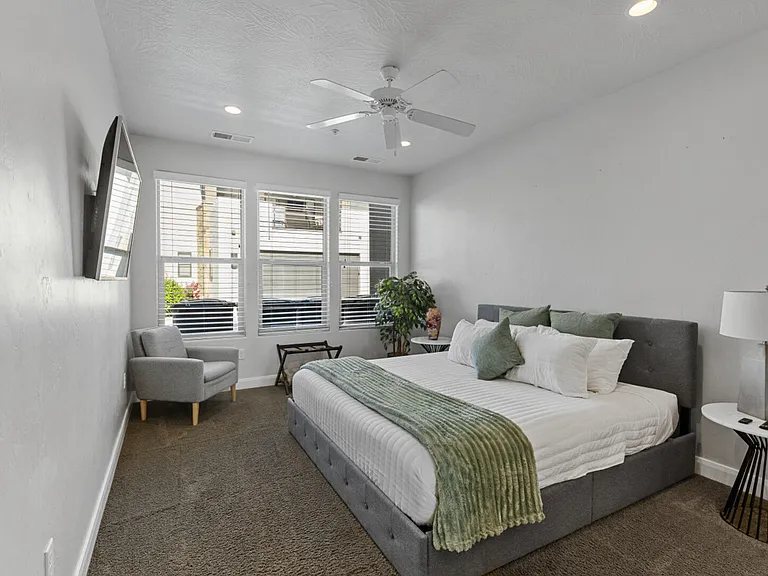 N Canyon Greens Dr — Photo 10