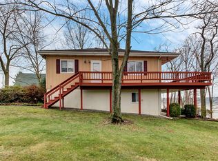 76 Lake Meade Dr, East Berlin, PA 17316