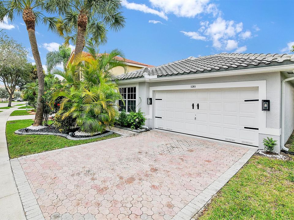 1st image of 5285 NW 117TH Avenue
