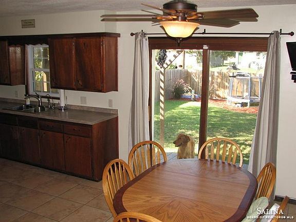 5th image of 2175 Nottingham Dr