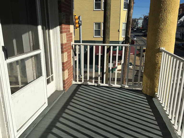 610 Union St #202 — Photo 33