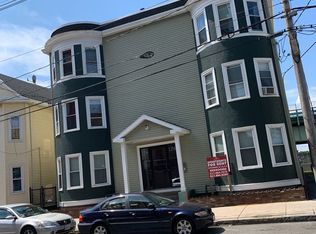 176 Chestnut St #8745630, Chelsea, MA 02150