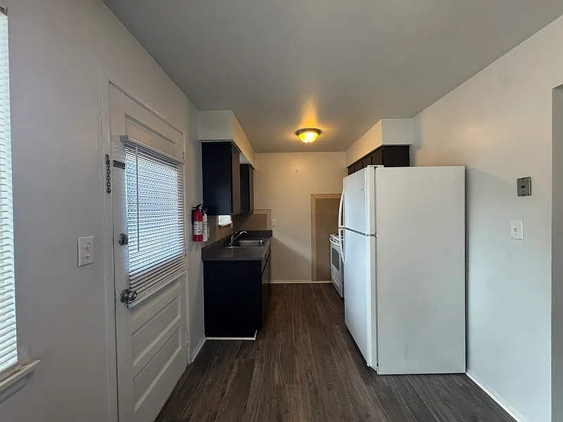 1 bed, 1.0 bath, 600 sqft, $900 — Photo 4