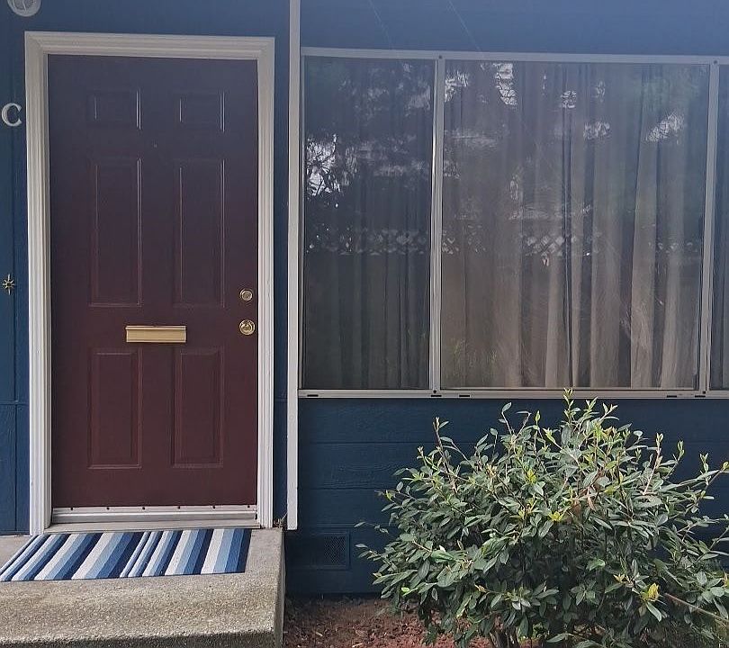 1st image of 414 Watson St #C