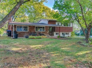 3500 SW Twilight Dr, Topeka, KS 66614