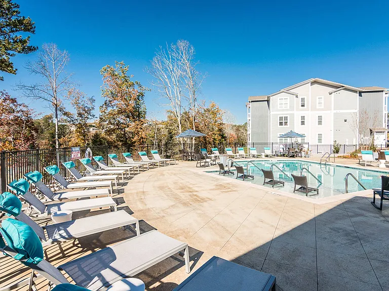 Village at Westland Cove Apartments — Photo 21