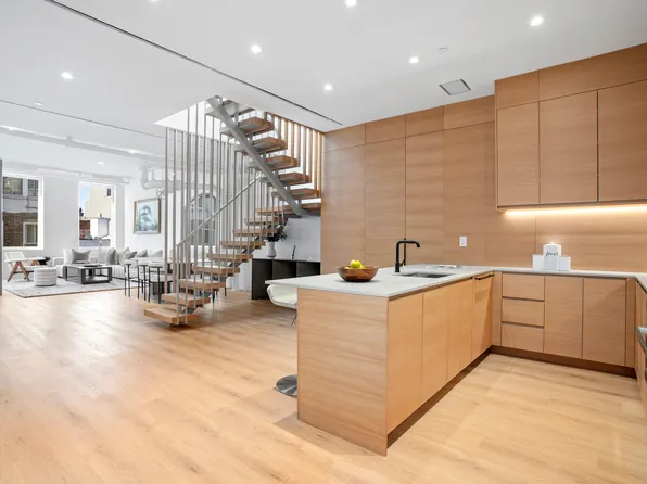 111 Wooster Street image 2 of 12