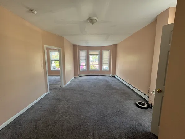 812 Broadway image 2 of 13