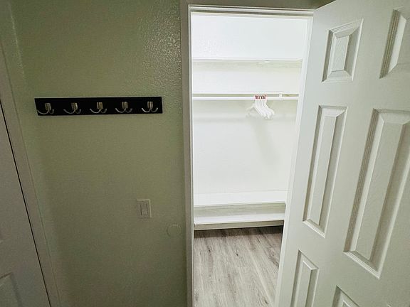 3rd image of 13661 Kings Canyon Ct #1
