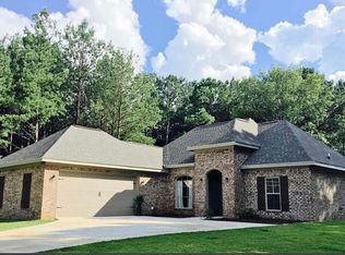 11135 Kelly Dr, Collinsville, MS 39325