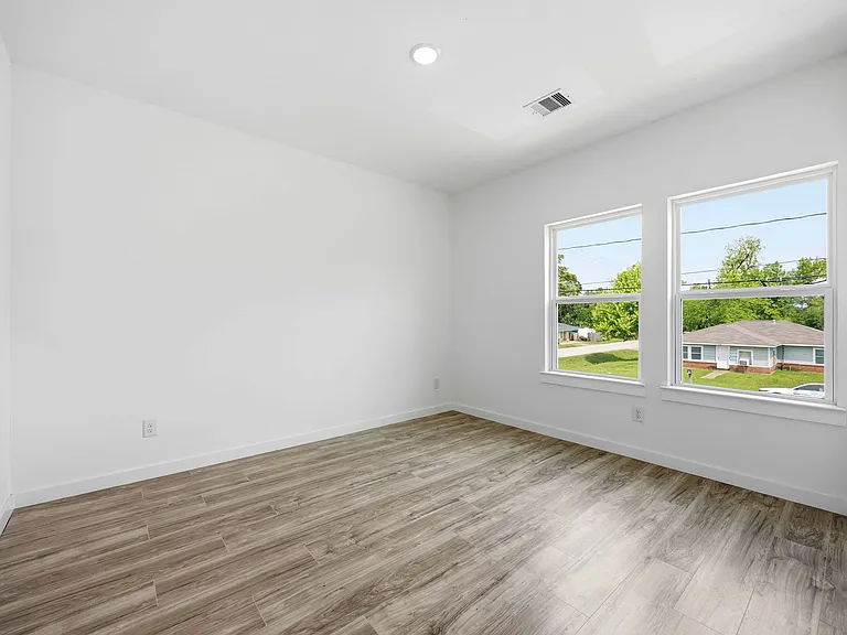 7502 Laura C D Koppe Rd — Photo 19