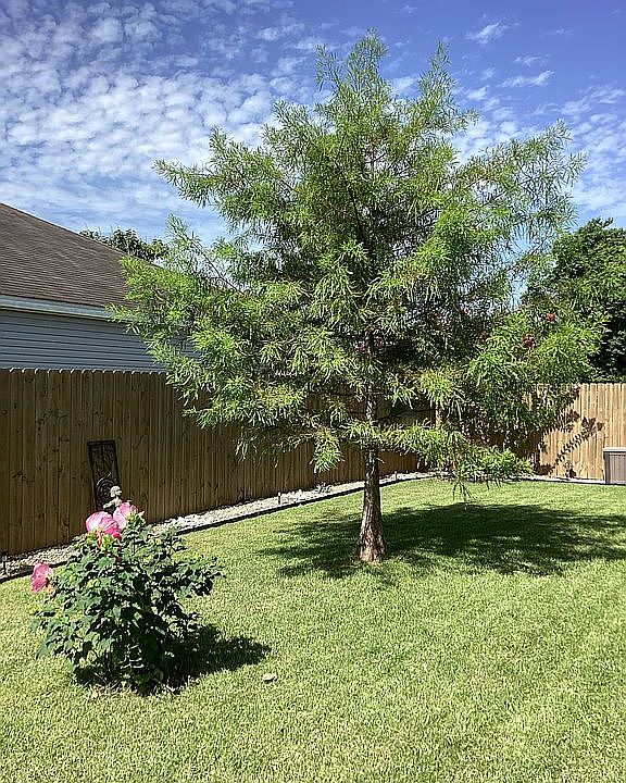 1st image of 948 Summerton Dr