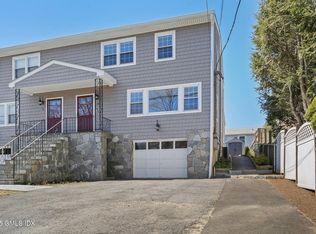 78 Weaver St, Greenwich, CT 06831