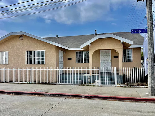 1861 Orange Ave Photo 1