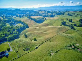 Colecrest Dr, Chilhowie, VA 24319