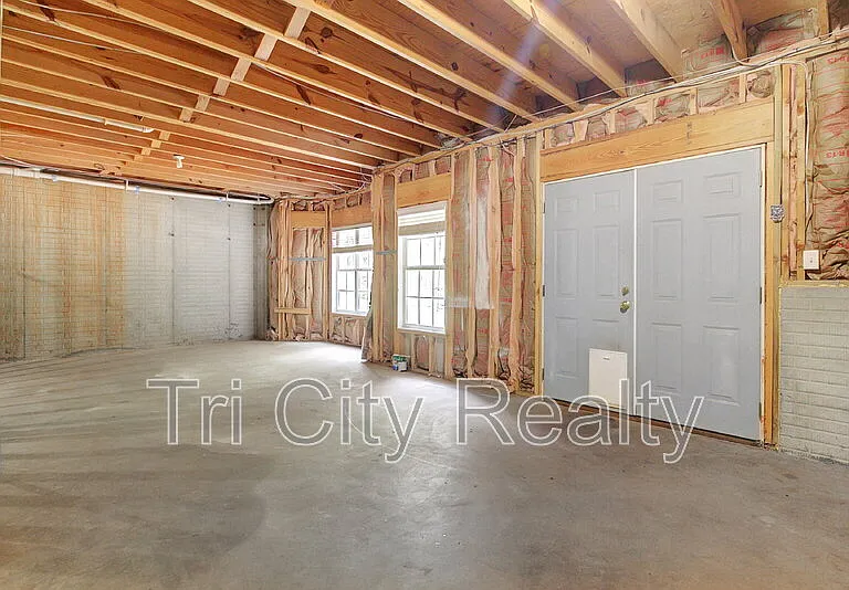 75 Rock Mill Ct — Photo 30