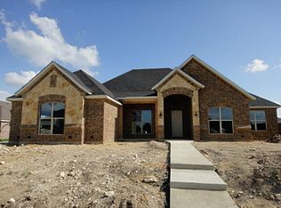 401 Montpelier Ln, Ovilla, TX 75154