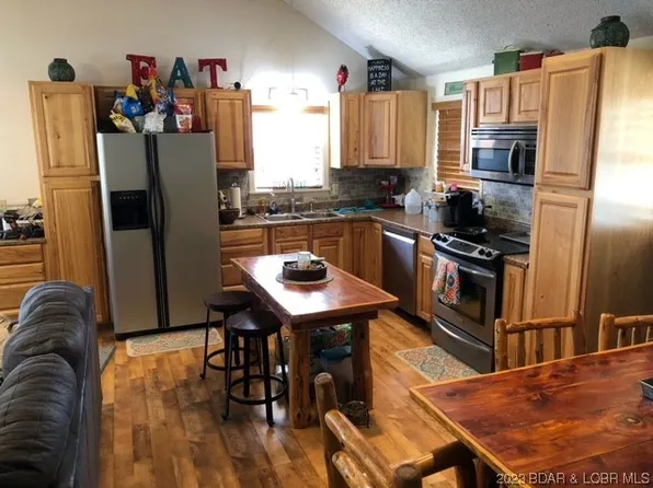 29973 Meadow Dr, Rocky Mount, MO 65072