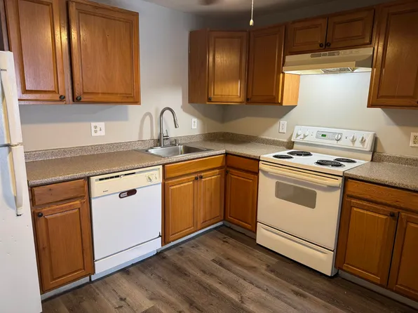 12 E Side Drive #402, Concord, NH 03301