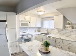 502 Chartiers Ave #B, Canonsburg, PA
