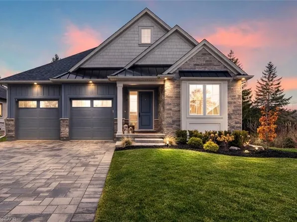 27 Maple Leaf Ave S, Ridgeway, ON L0S 1N0