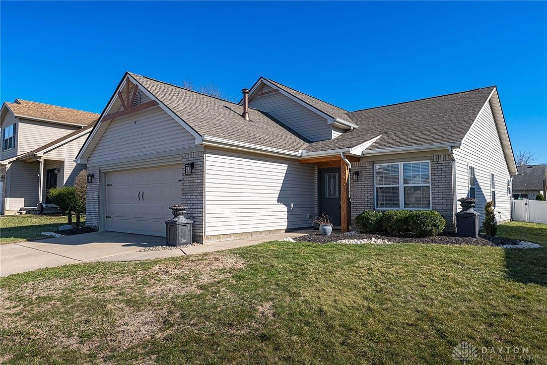 9268 Sawgrass Dr, Miamisburg, OH 45342 | Zillow
