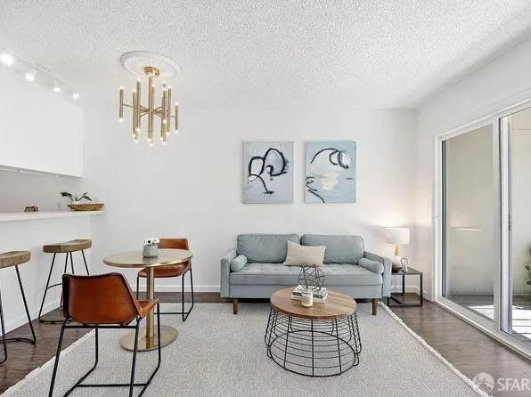 397 Imperial Way APT 210, Daly City, CA 94015