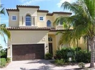 5729 Mango Cir, Naples, FL 34110