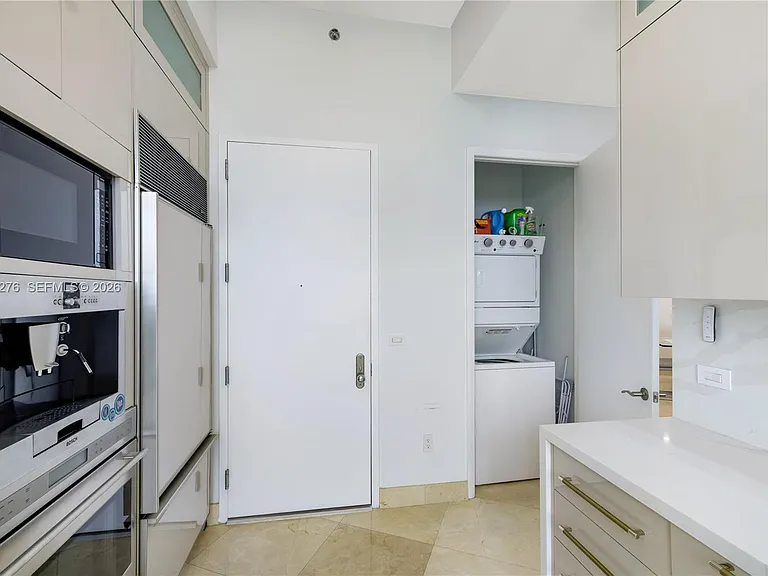 16001 Collins Ave #3505 — Photo 7
