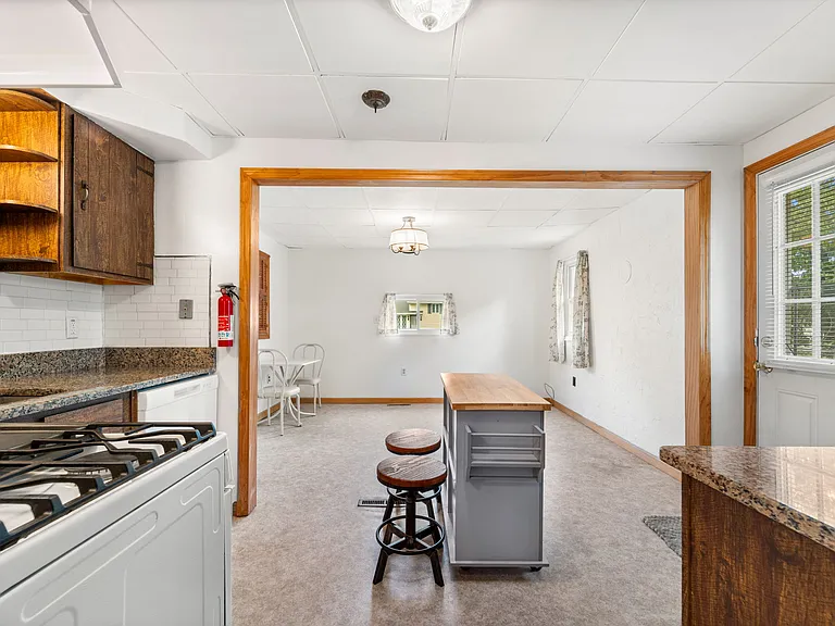 324 Ogden Station Rd — Photo 16