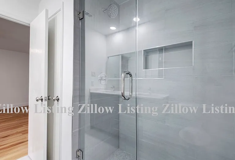 10901 Thicket Trl — Photo 14