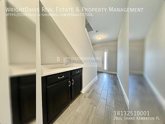 3rd image of 2820 Grand Kemerton Pl
