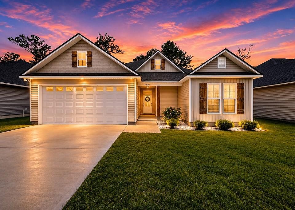 1st image of 3916 Bettys Pl