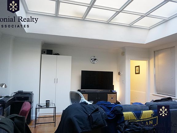4th image of 31 Marlborough St #U-1r